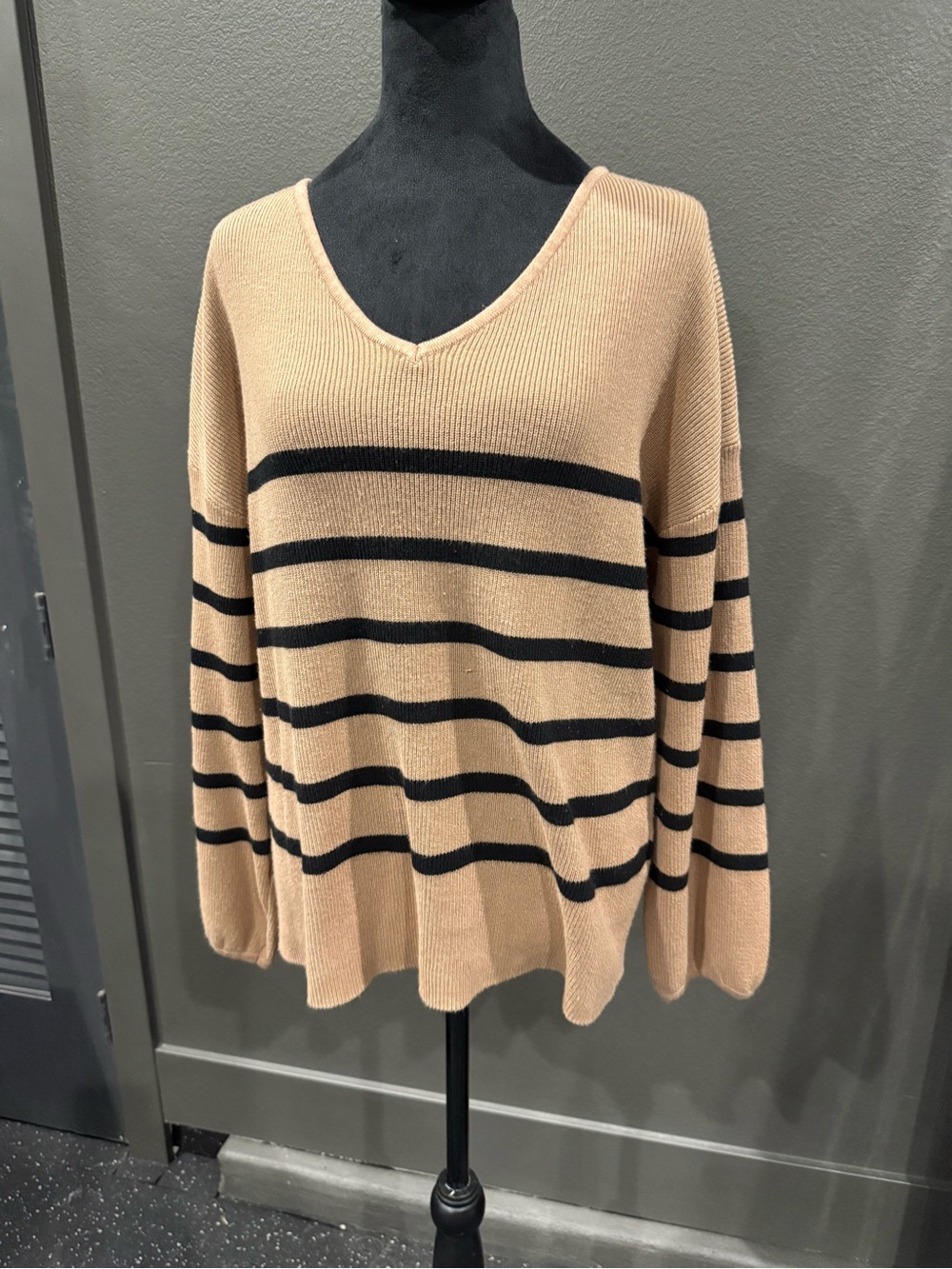 Striped V-Neck Sweater - Beige & Black